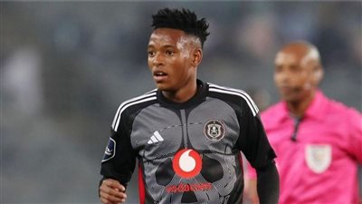 برشلونة يراقب موهبة في دوري أفريقي تمهيدًا للتعاقد معه