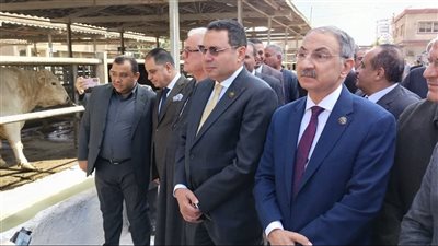 وفد زراعة البرلمان يتفقد سير العمل بمحطة بحوث سخا بكفر الشيخ