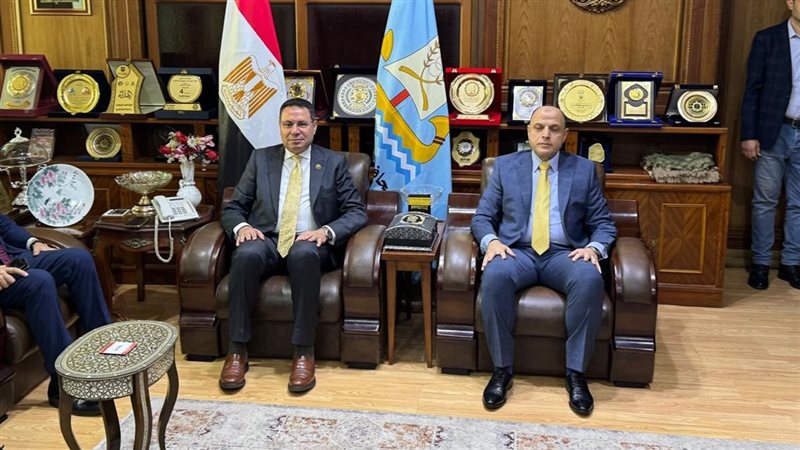 محافظ كفر الشيخ يستقبل