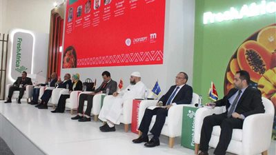 تفاصيل الجلسة النقاشية بشأن صناعة التمور والفرص المستقبلية للصادرات