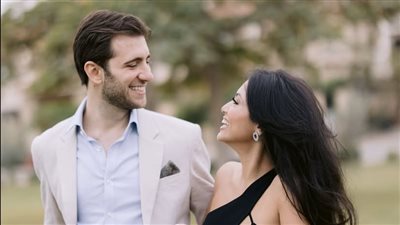 مي الغيطي تحتفل بخطبتها على شاب من خارج الوسط الفني (صور)