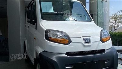 محافظ أسوان يعلن فتح باب تراخيص المركبات الخفيفة بديلا عن التوك توك (صور)