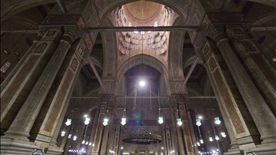 مسجد الرفاعي.. من مقبرة ملكية إلى صرح خالد.. يمزج بين الفنون المملوكية والمعمار الحديث.. وهذا سر إقامة الاحتفالات الصوفية داخله (فيديو وصور)