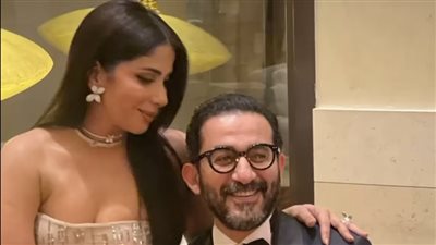 أحمد حلمي ومنى زكي وياسمين صبري، بدء توافد النجوم ريد كاربت مهرجان البحر الأحمر (فيديو)