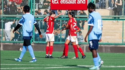 الأهلي يكتسح بيراميدز بسداسية في دوري السيدات (صور)