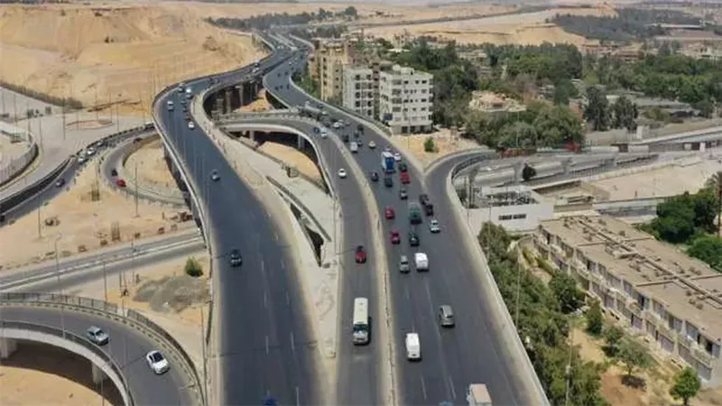 الطريق الدائري القوس