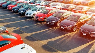 خبير: توطين صناعة السيارات يعزز من الاقتصاد المصري 
