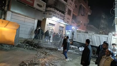 تفاصيل، مصرع شخصين في انهيار تندة خرسانية بالقنطرة غرب الإسماعيلية (صور) 