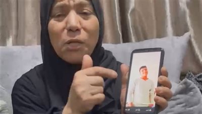 والدة طالب إمبابة المقتول على يد أصدقائه تروي تفاصيل مأساوية 