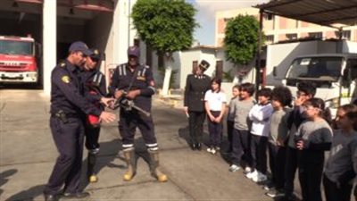 طلاب المدارس في زيارة للإدارة العامة للحماية المدنية بالقاهرة وبني سويف