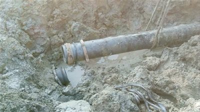 عودة مياه الشرب لقرية ميت أبو الكوم شرق قناة السويس (صور) 