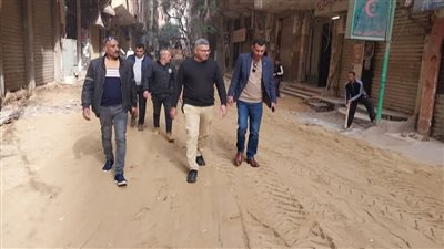 رئيس حي الطالبية يشن حملة لإزالة التعديات بشارع سعيد علي (صور)