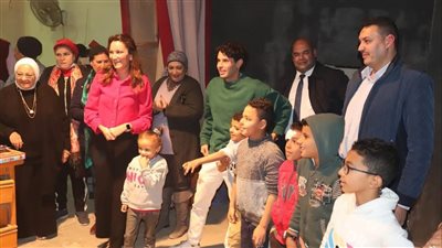 نائب محافظ الجيزة تشهد قافلة تنموية شاملة بالواحات البحرية تقدم خدمات صحية وترفيهية