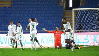 الدوري السعودي، فيرمينيو يقود أهلي جدة للفوز على التعاون 4-2 (صور)