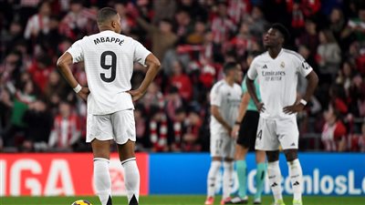 حقيقة رحيل لاعب ريال مدريد بعد هجوم الجماهير 