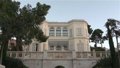 اللحظات الأولى لدخول المعارضة السورية المسلحة البوابة الرئيسية للقصر الجمهوري (فيديو)