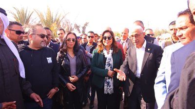 التضامن توجه بعرض منتجات سيدات الجورة الحرفية بمعارض الوزارة