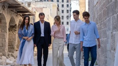 فرار الأسد... رحلة غامضة ومصير مجهول.. مزاعم حول تحطم طائرته فى أجواء سوريا.. وروسيا تكشف عن صفقة لتسليم الدولة للمسلحين تمت بجنح الليل