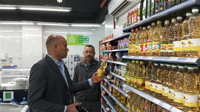 ضبط 99 مخالفة خلال حملات تموينية بالمنيا 