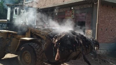 رفع 32 طن تراكمات قمامة ومخلفات بقرى أسيوط 