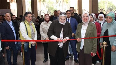 ألسن عين شمس تنظم يوما للتوظيف بمشاركة 14 شركة عالمية ومحلية