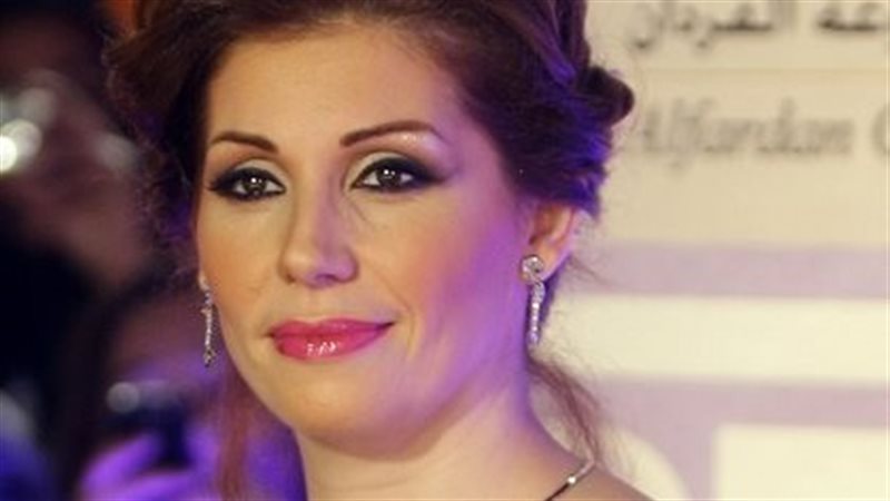 الفنانة يارا صبري،