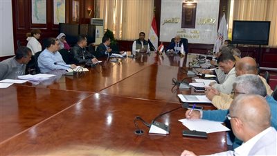 محافظ الأقصر يتابع ملف إزالة التعديات