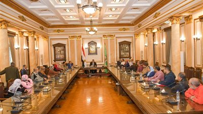 رئيس جامعة القاهرة يؤكد ضرورة دعم جهود الدولة في الوقاية من الفساد