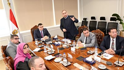 وزير الإسكان يوجه بخطة شاملة للاستفادة من أصول هيئة المجتمعات العمرانية 