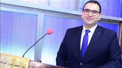 أحمد كمال مديرًا لمستشفيات سوهاج الجامعية وعمرو مصطفى نائبًا 