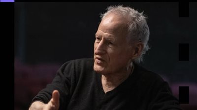 المخرج العالمي مايكل مان يكشف خلال ندوته بمهرجان البحر الأحمر عن فكرة يتمنى تنفيذها 