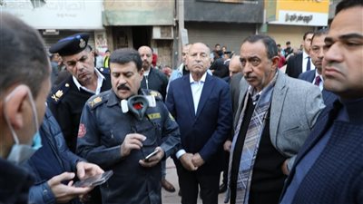 مدير أمن القاهرة ينتقل لموقع عقار الوايلى المنهار 