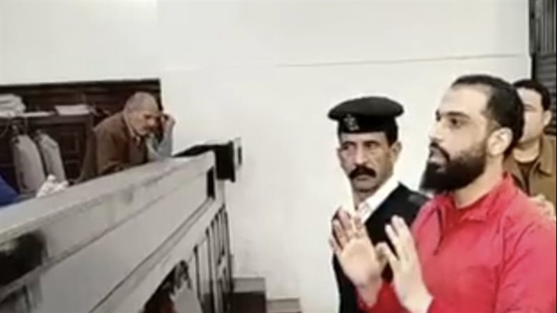 المتهم بقتل والدته