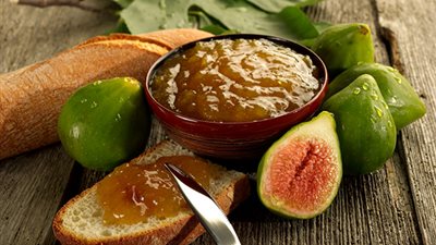 تفسير حلم أكل التين في المنام وعلاقته بالحصول على المال قريبا 