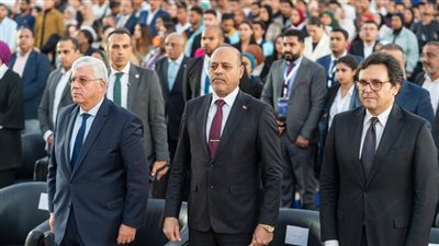 عاشور: استمرار خطط وبرامج دعم ورعاية الطلاب من ذوي الهمم في جميع الجامعات