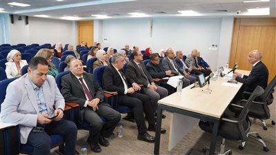 جامعة عين شمس ترفع درجة الاستعداد القصوى لامتحانات الفصل الدراسي الأول