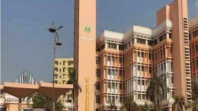 رئيس جامعة المنوفية يتابع الخطة الخمسية لتعيين المعيدين بلجنة الاحتياجات