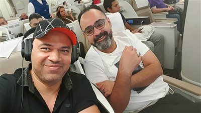 الشاعر خالد تاج الدين يحتفل بعيد ميلاد الملحن خالد عز