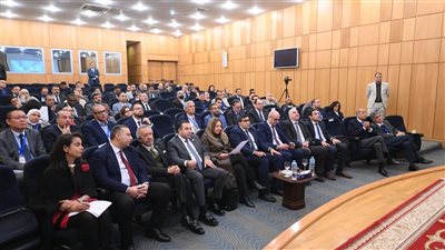 وزير الاتصالات: تكنولوجيا الجيل الخامس عنصر أساسي في تمكين المدن الذكية
