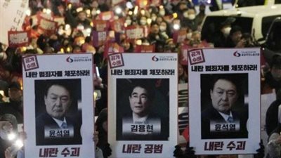 شرطة كوريا الجنوبية تداهم مكتب الرئيس يون سوك، ووزير الدفاع السابق يحاول الانتحار 