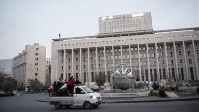 عودة الإسلام السياسي.. سيناريوهات ريمونتادا طيور الظلام!.. نوح: الجولانى يعتزم تجميع التنظيمات الإرهابية فى سوريا