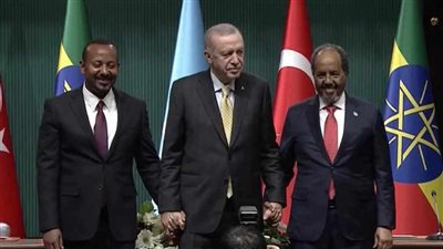 أردوغان يعلن عن مصالحة تاريخية بين إثيوبيا والصومال