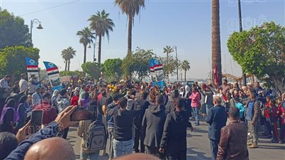 الأقصر تحتفل بالعيد القومي (بث مباشر)