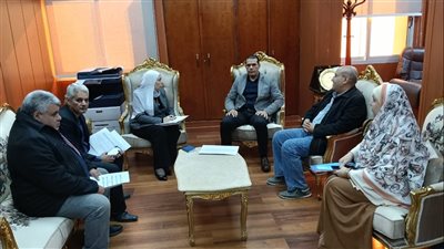 وكيل التعليم بالدقهلية يناقش آليات تنفيذ الخطة الاستثمارية