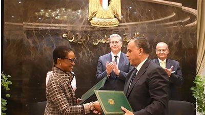 البترول توقع اتفاقية لإعداد خارطة طريق لخفض انبعاثات الميثان