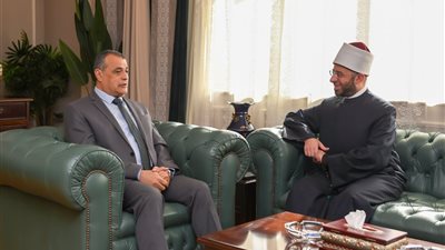 وزيرا الإنتاج الحربي والأوقاف يبحثان سبل تعزيز التعاون المشترك (صور) 