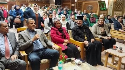 وكيل التعليم بدمياط يشهد احتفال المدارس بأعياد الطفولة 