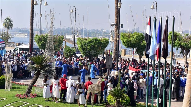 أثناء الاحتفال 
