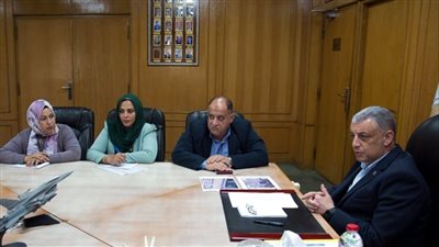 محافظ الإسماعيلية: اختيار مدينة المستقبل لإقامة سوق اليوم الواحد 