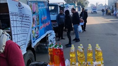  محافظ الجيزة يتابع انتظام سوق اليوم الواحد بإمبابة